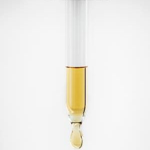 Tampa conta-gotas para embalagens de produtos de skincare: conheça as vantagens