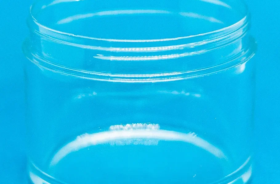 Fábrica de potes acrílicos: conte com a qualidade da Exprime