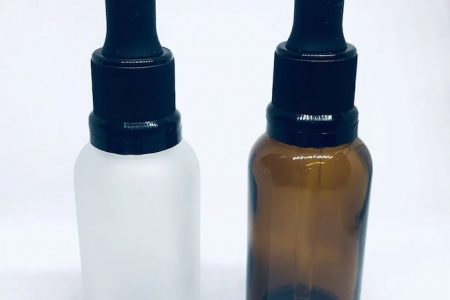 Como escolher o frasco âmbar ideal para cosméticos, óleos essenciais e medicamentos