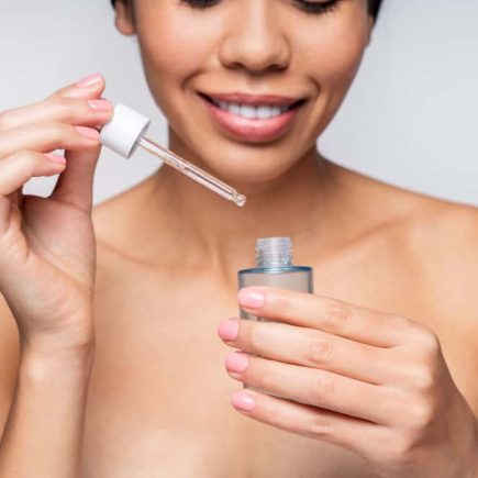 Tampa conta-gotas para embalagens de produtos de skincare: conheça as vantagens